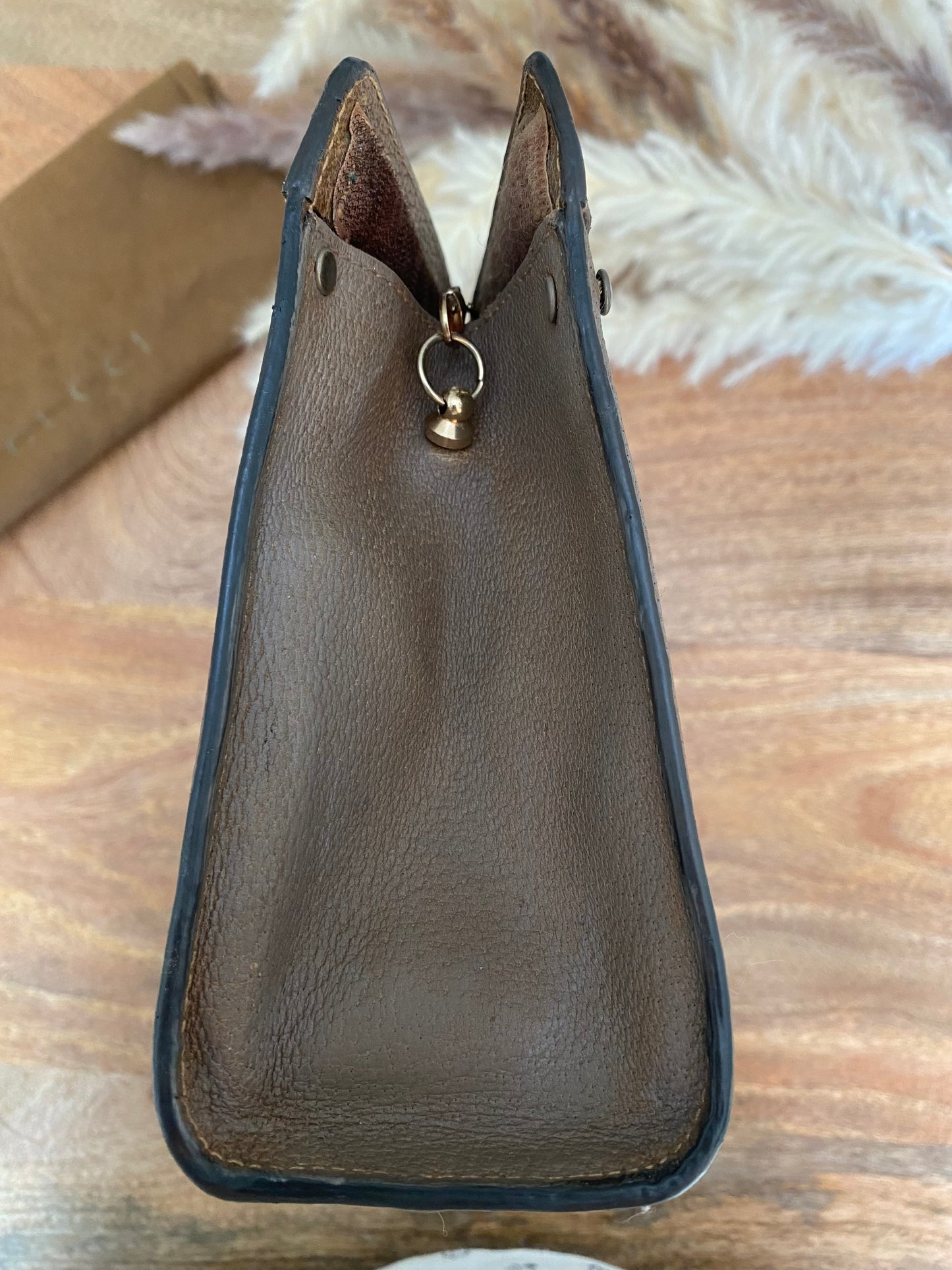 GUUCI  POUCH (Converted to sling)