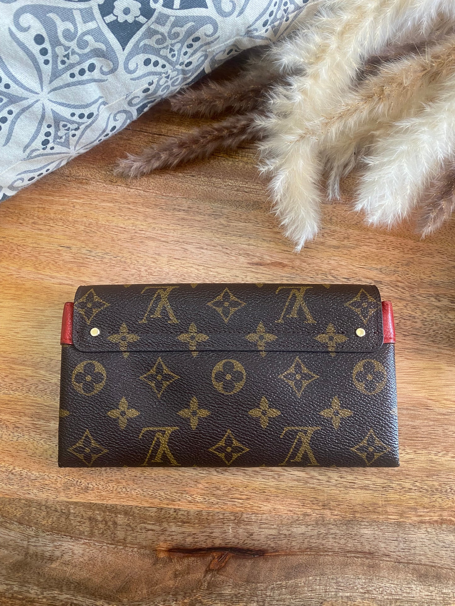 LOUIS VUITTON PORTEFEUILLE BORDEAUX ELYSEE WALLET