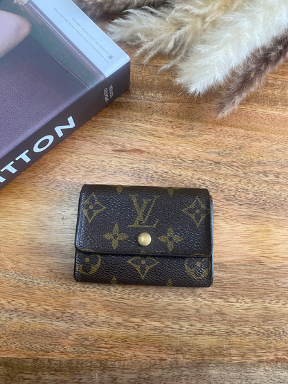 LOUIS VUITTON CARD CASE + Free KEY HOLDER