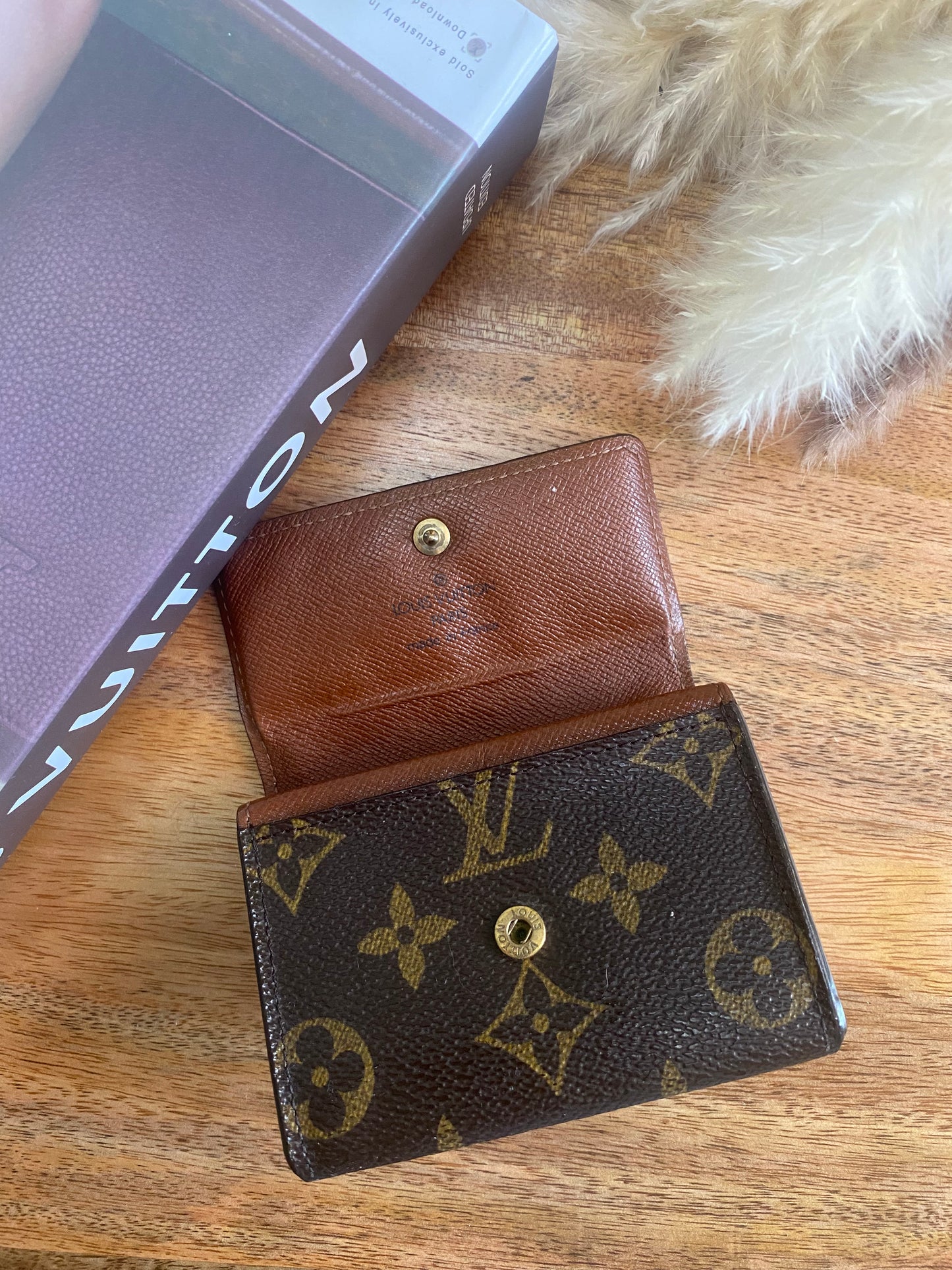 LOUIS VUITTON CARD CASE + Free KEY HOLDER