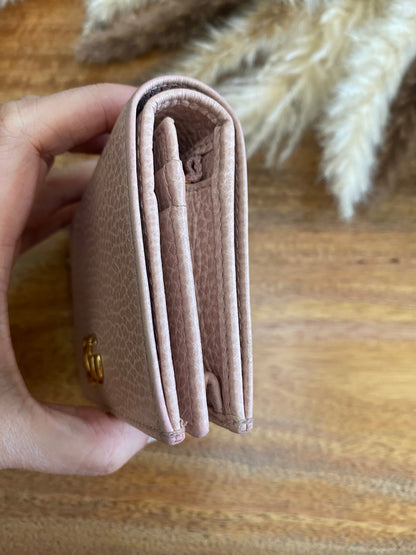 GUCCI MARMONT PORTAFOGLIO COMPACT WALLET (Salmon Pink 1)