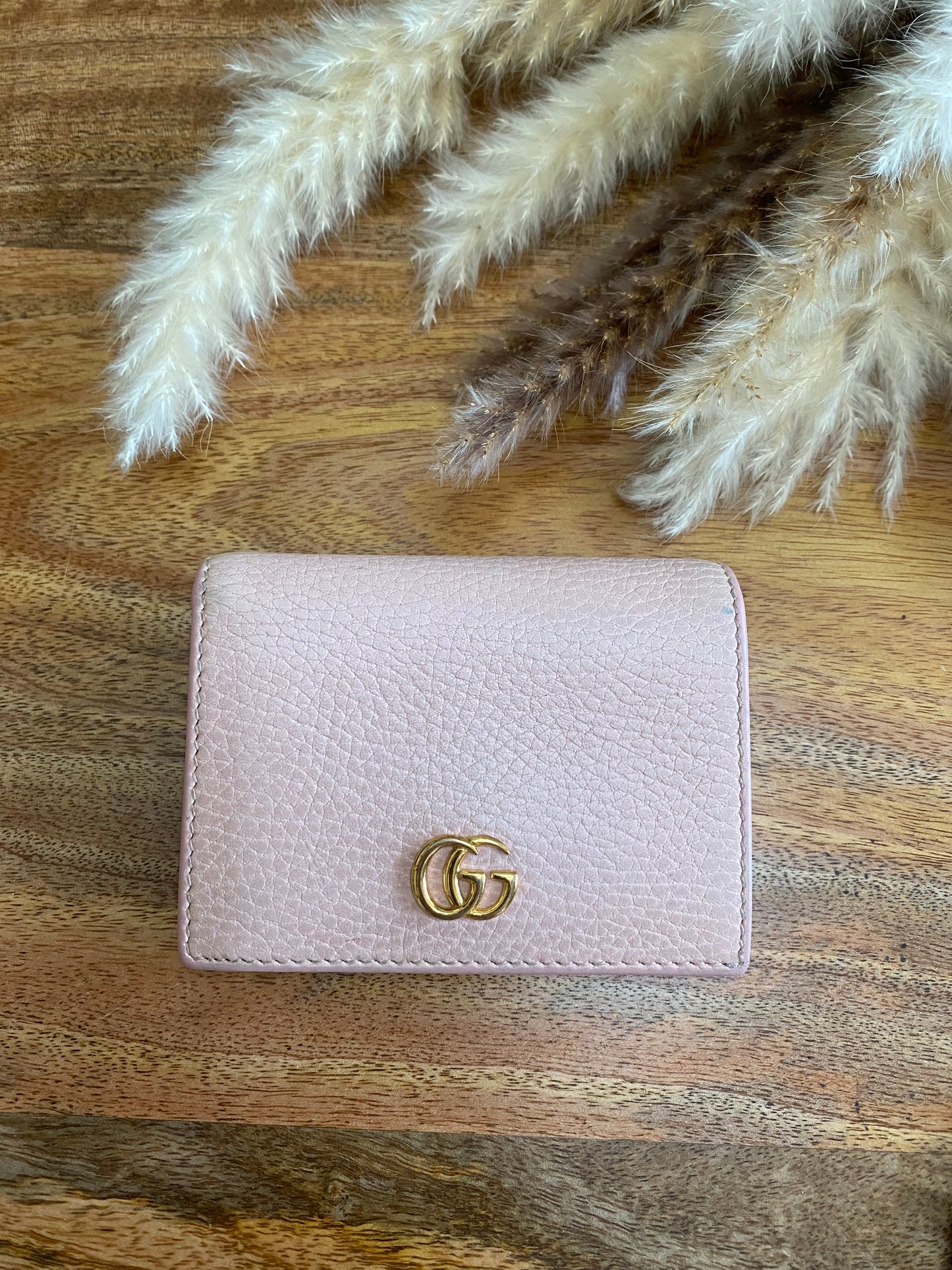 GUCCI MARMONT PORTAFOGLIO COMPACT WALLET (Salmon Pink 2)