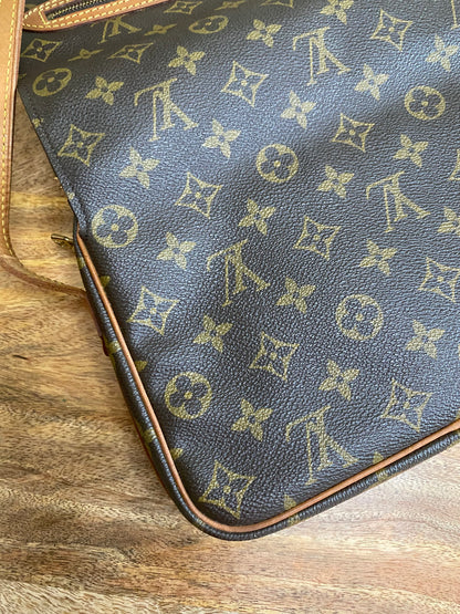 LOUIS VUITTON - SAINT GERMAIN SLING