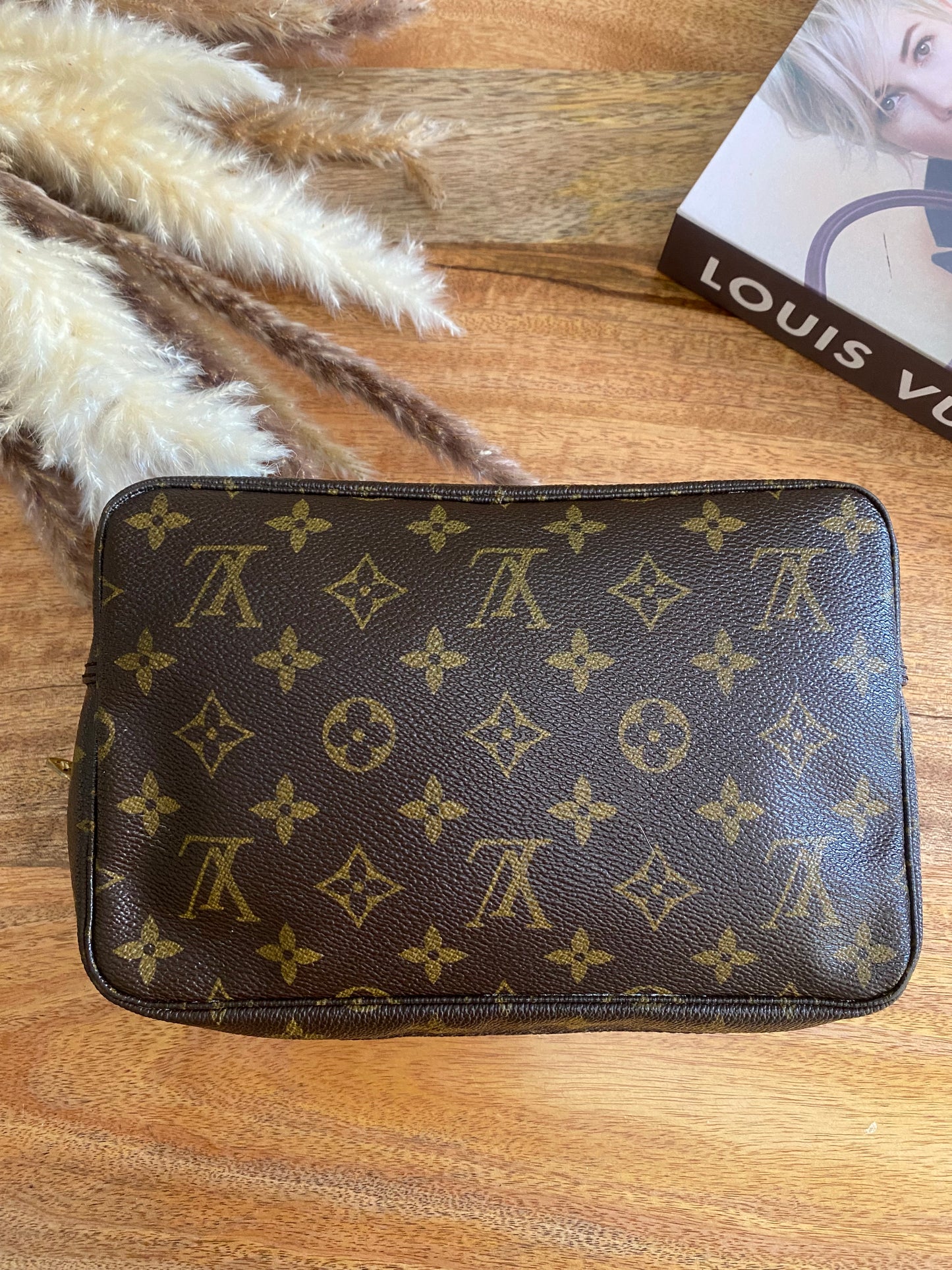 LOUIS VUITTON TROUSSE size 23 TOILETRY