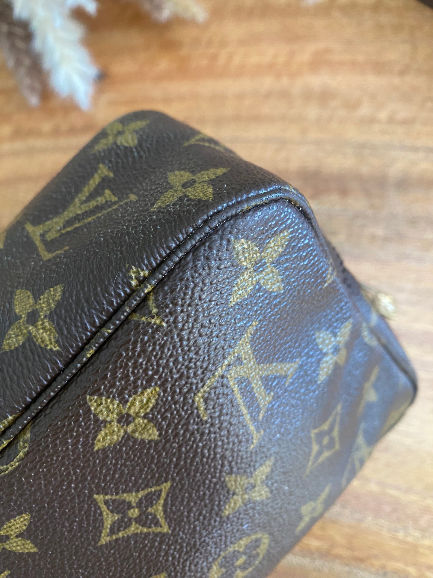 LOUIS VUITTON TROUSSE size 23 TOILETRY