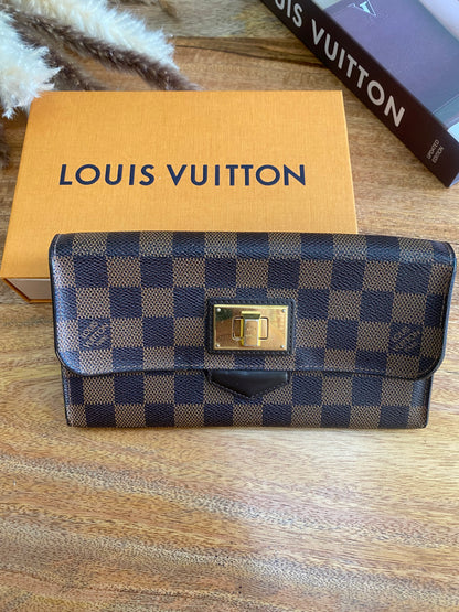 LOUIS VUITTON - ROSEBERRY WALLET