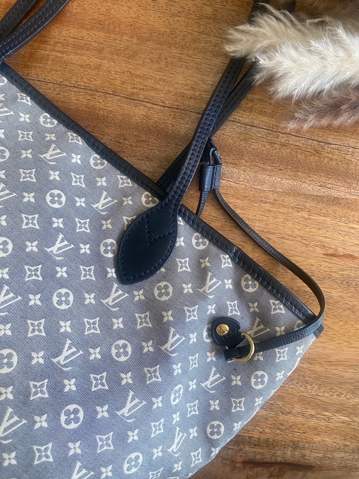 LOUIS VUITTON NEVERFULL MM in MINI LIN