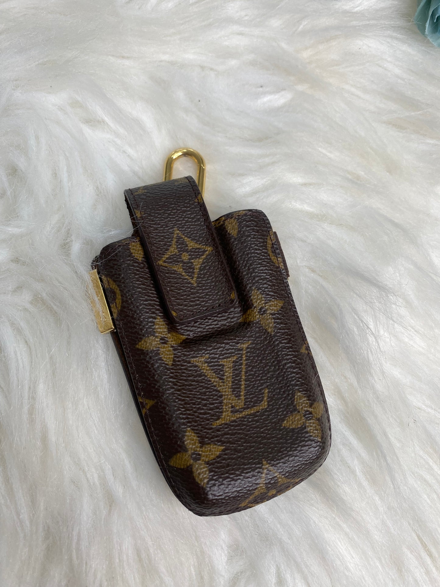 LOUIS VUITTON CARD HOLDER (Rare piece)