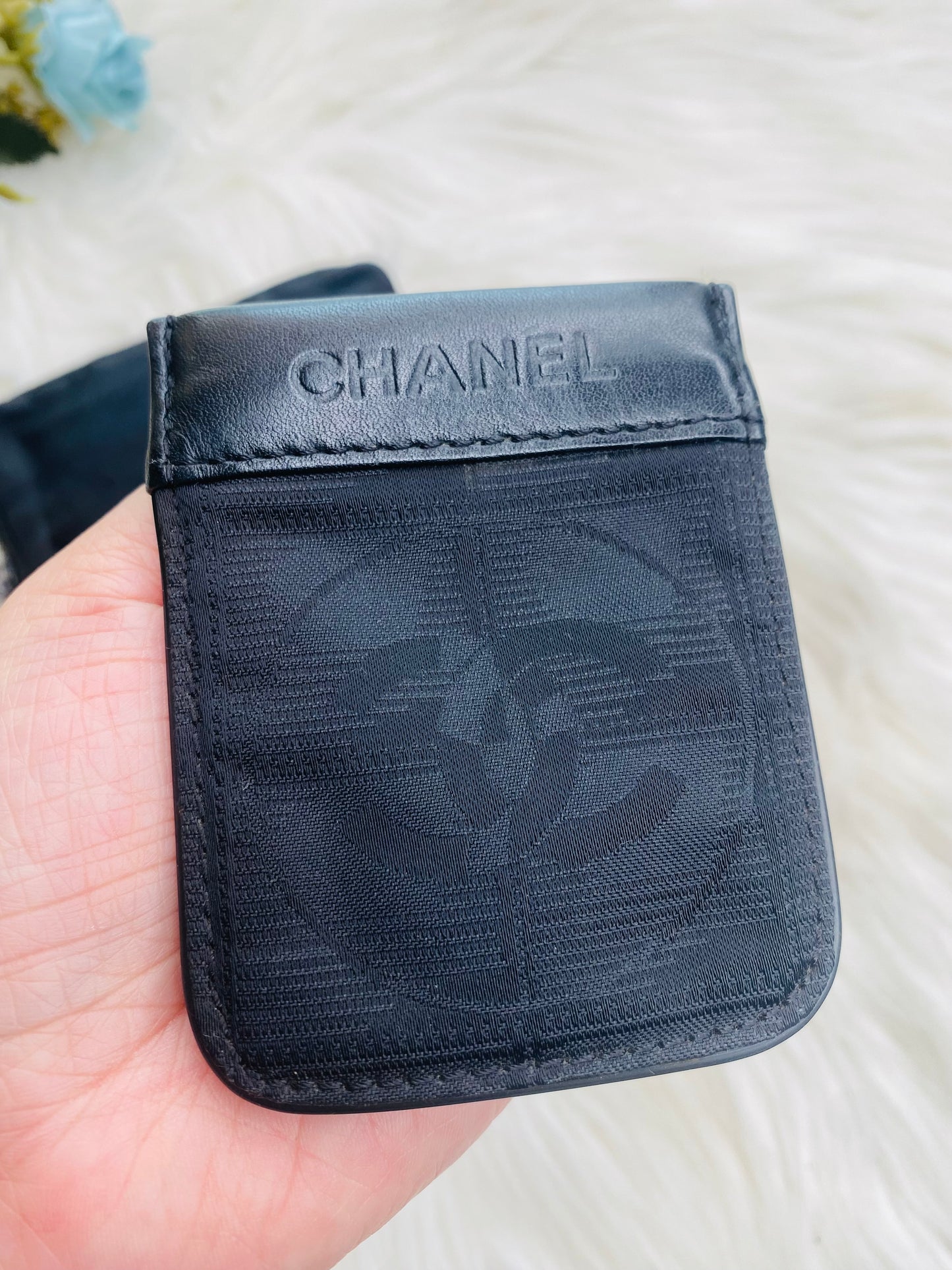 CHANEL POUCH + CARD HOLDER