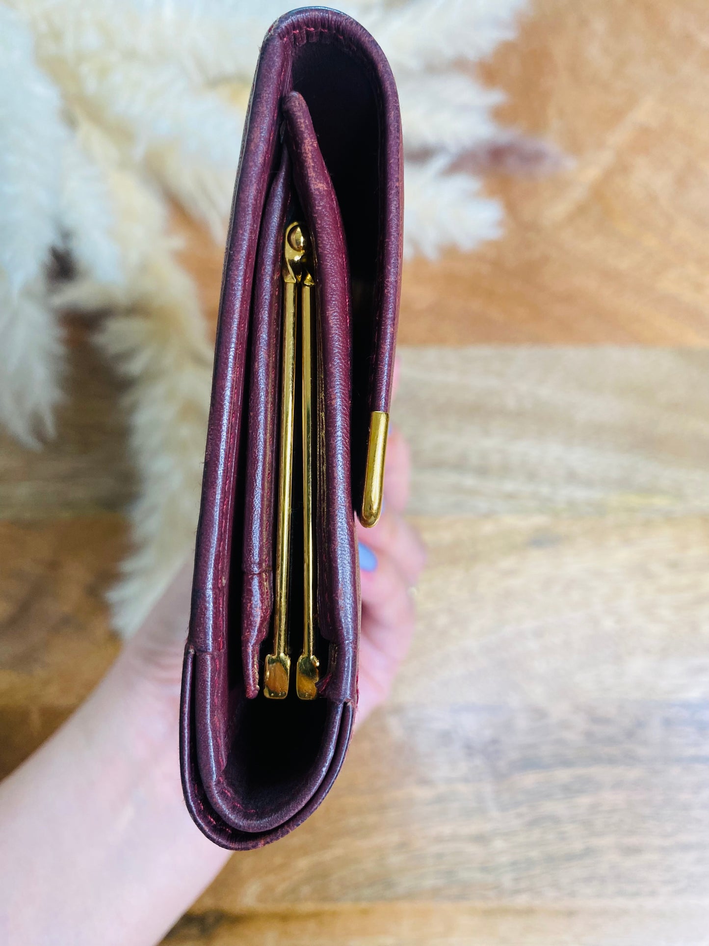 MEDIUM SIZE WALLET