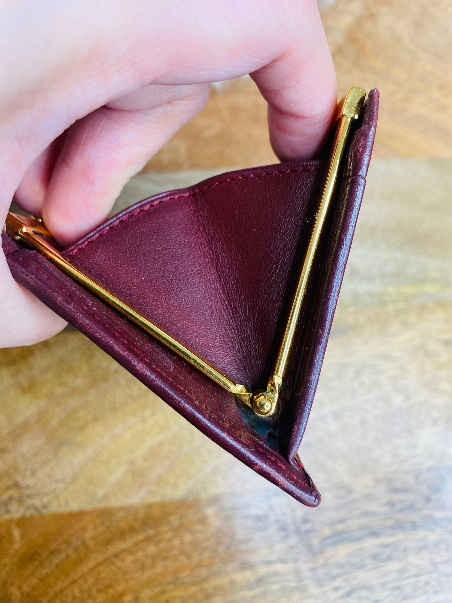 MEDIUM SIZE WALLET