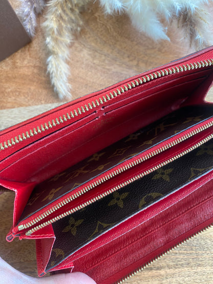 LOUIS VUITTON LONG ZIPPY RETIRO WALLET