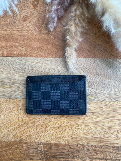 LOUIS VUITTON CARD CASE (Graphite)