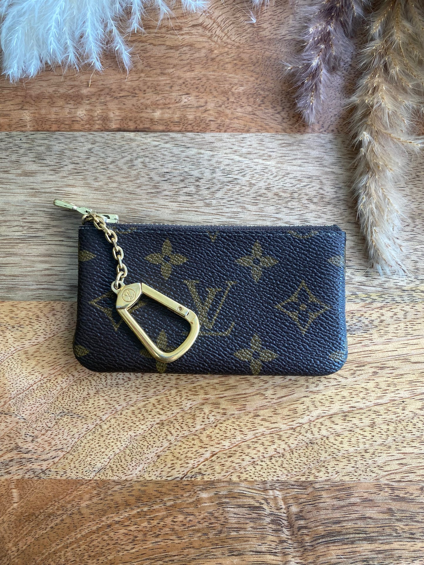 LOUIS VUITTON KEY CLES - 1