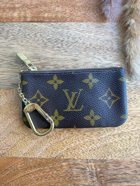 LOUIS VUITTON KEY CLES - 4