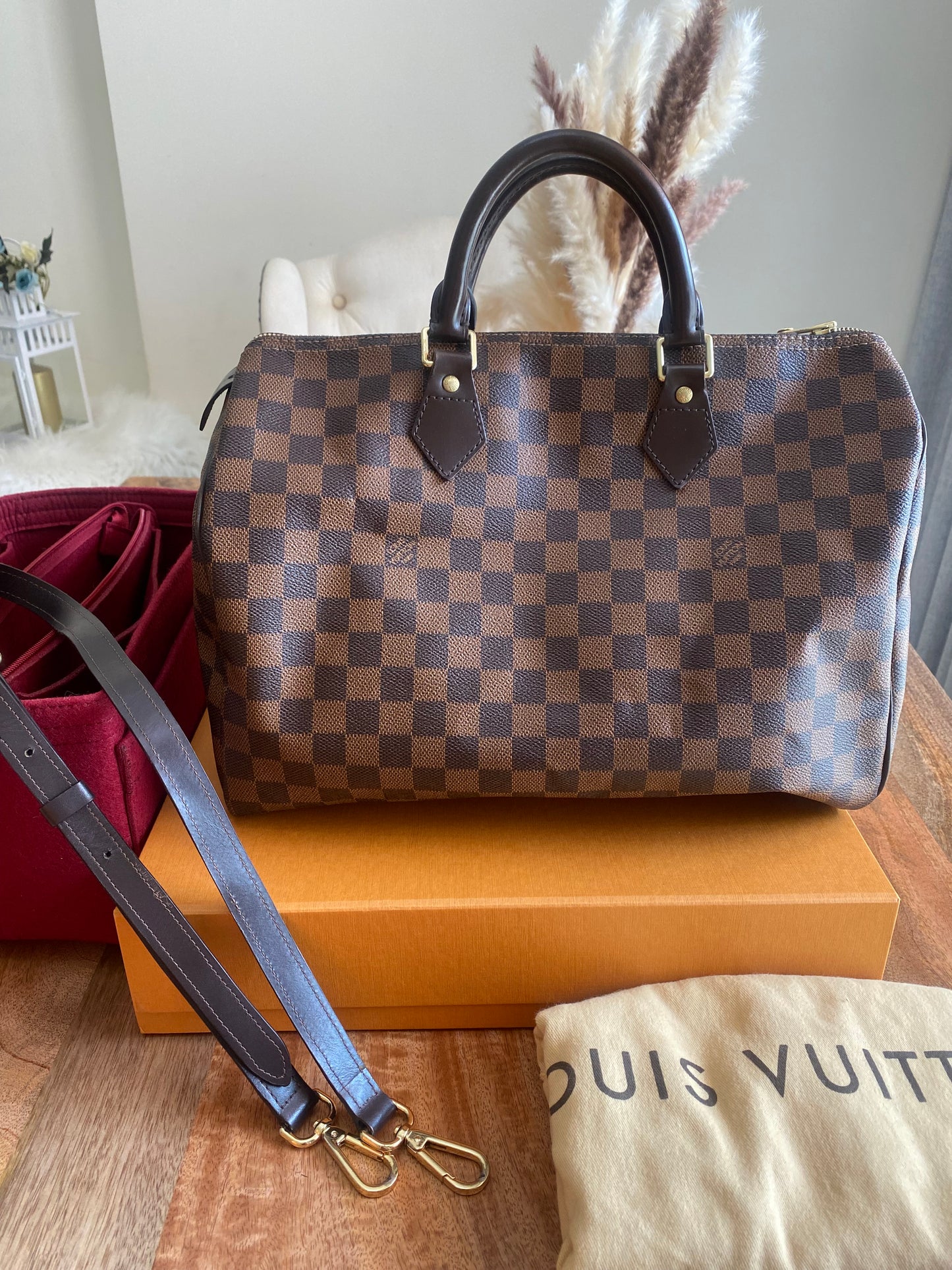 LOUIS VUITTON SPEEDY 35