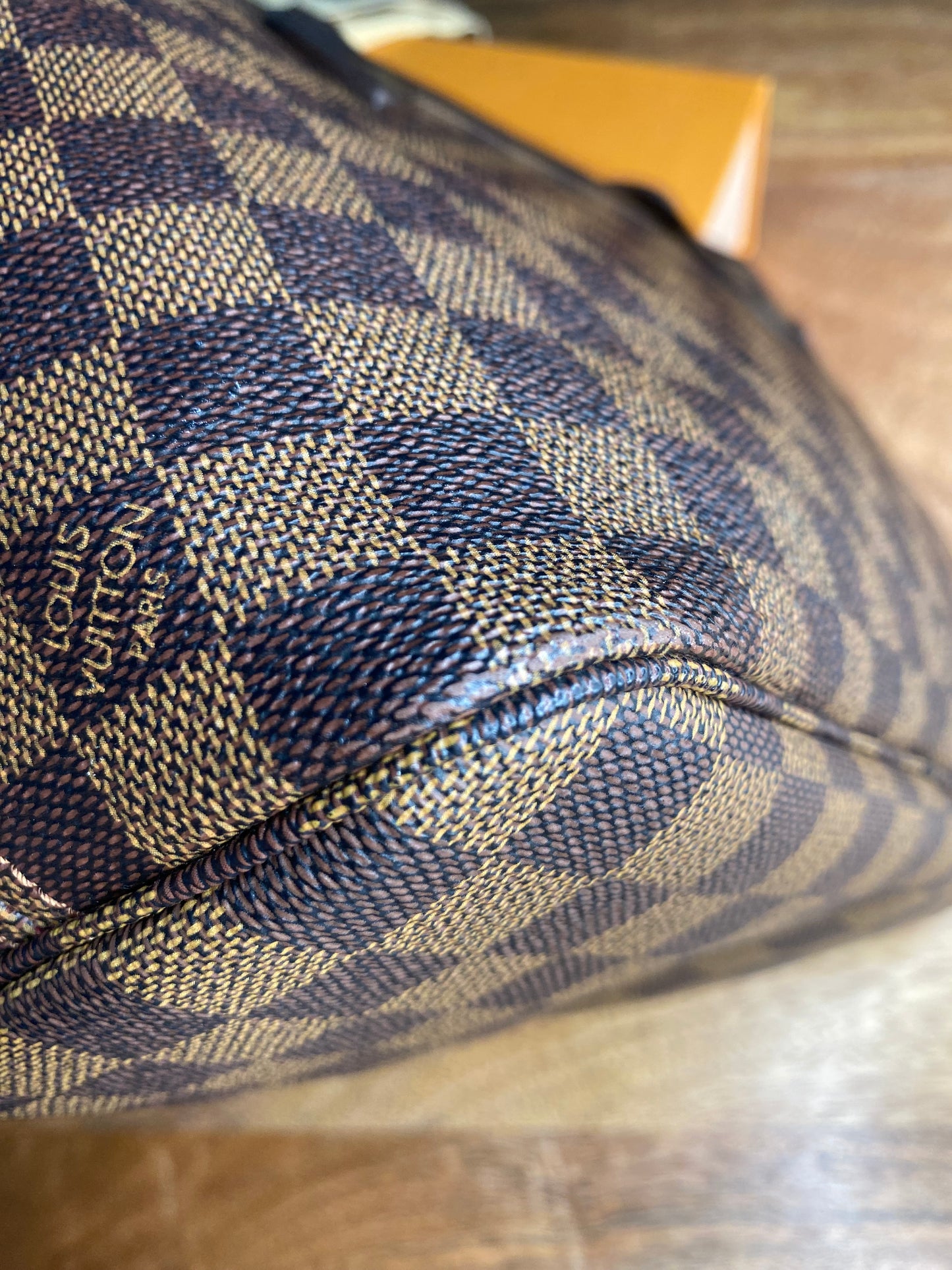 LOUIS VUITTON NEVERFULL PM