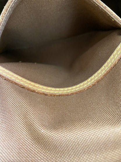 LOUIS VUITTON MONTSOURIS MM BACK PACK