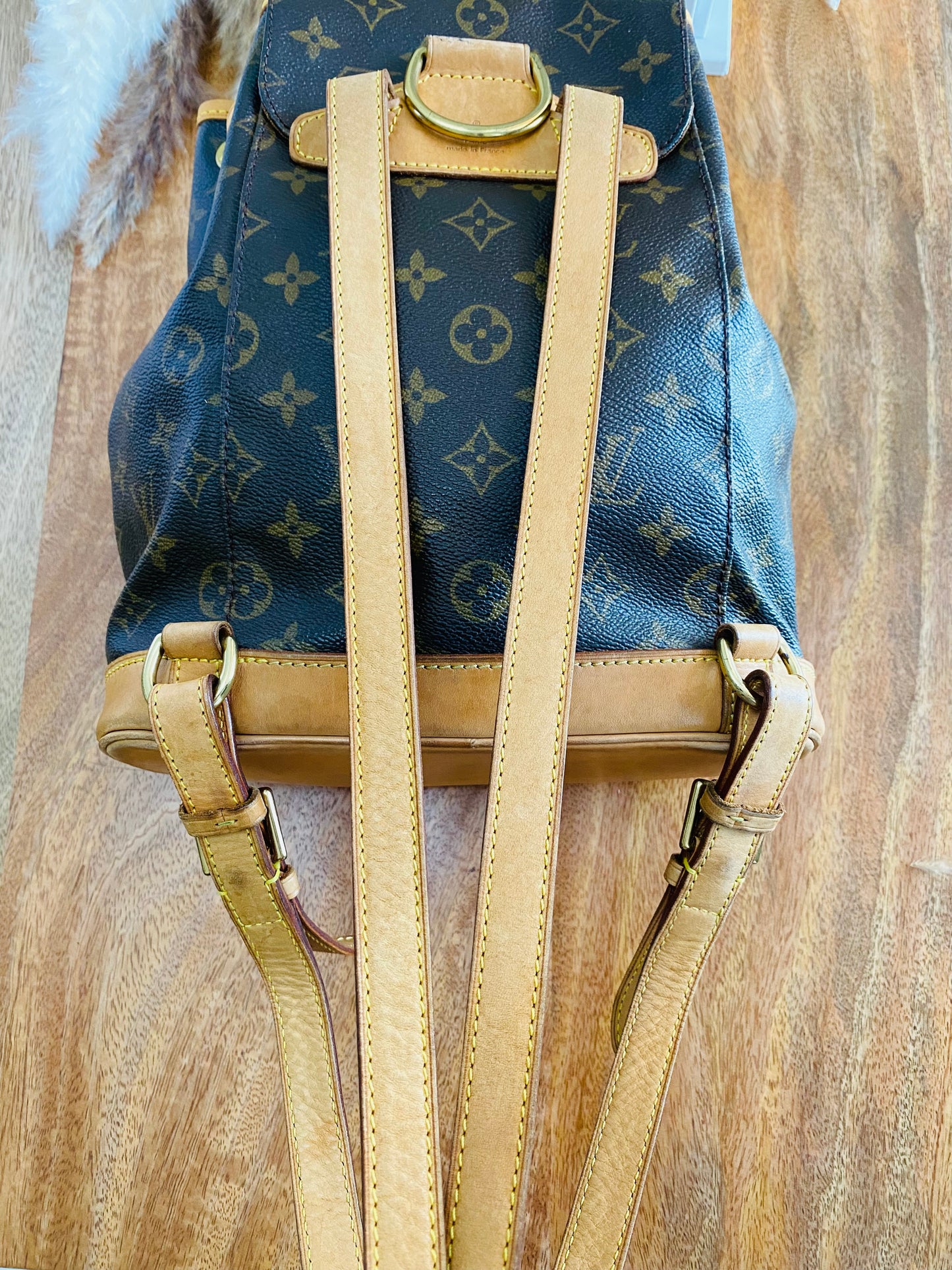 LOUIS VUITTON MONTSOURIS MM BACK PACK