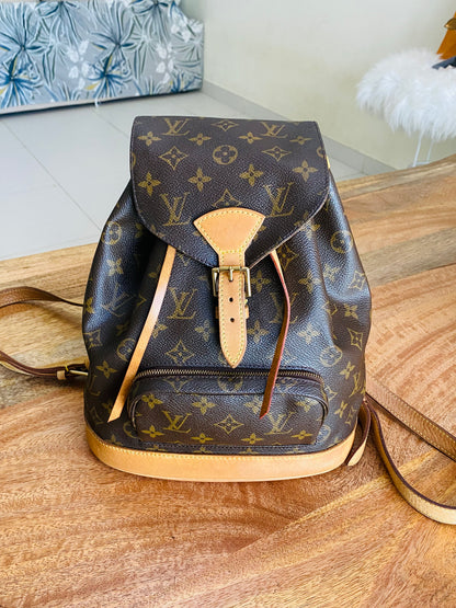 LOUIS VUITTON MONTSOURIS MM BACK PACK