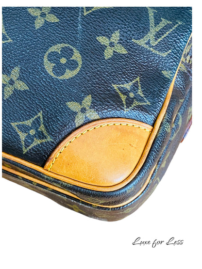 LOUIS VUITTON MESSENGER NILE